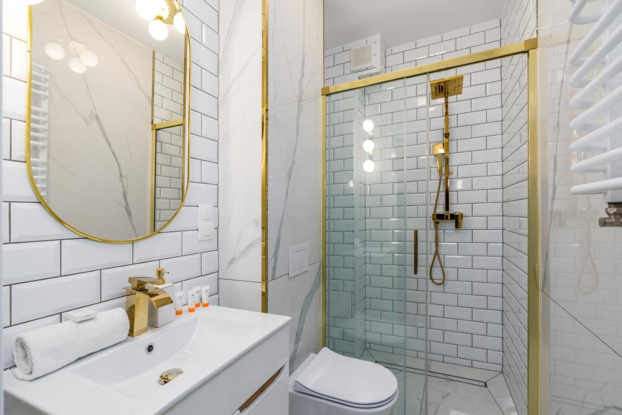 Modern Studio Apartments Poznan City Center By Noclegi Renters Exterior photo