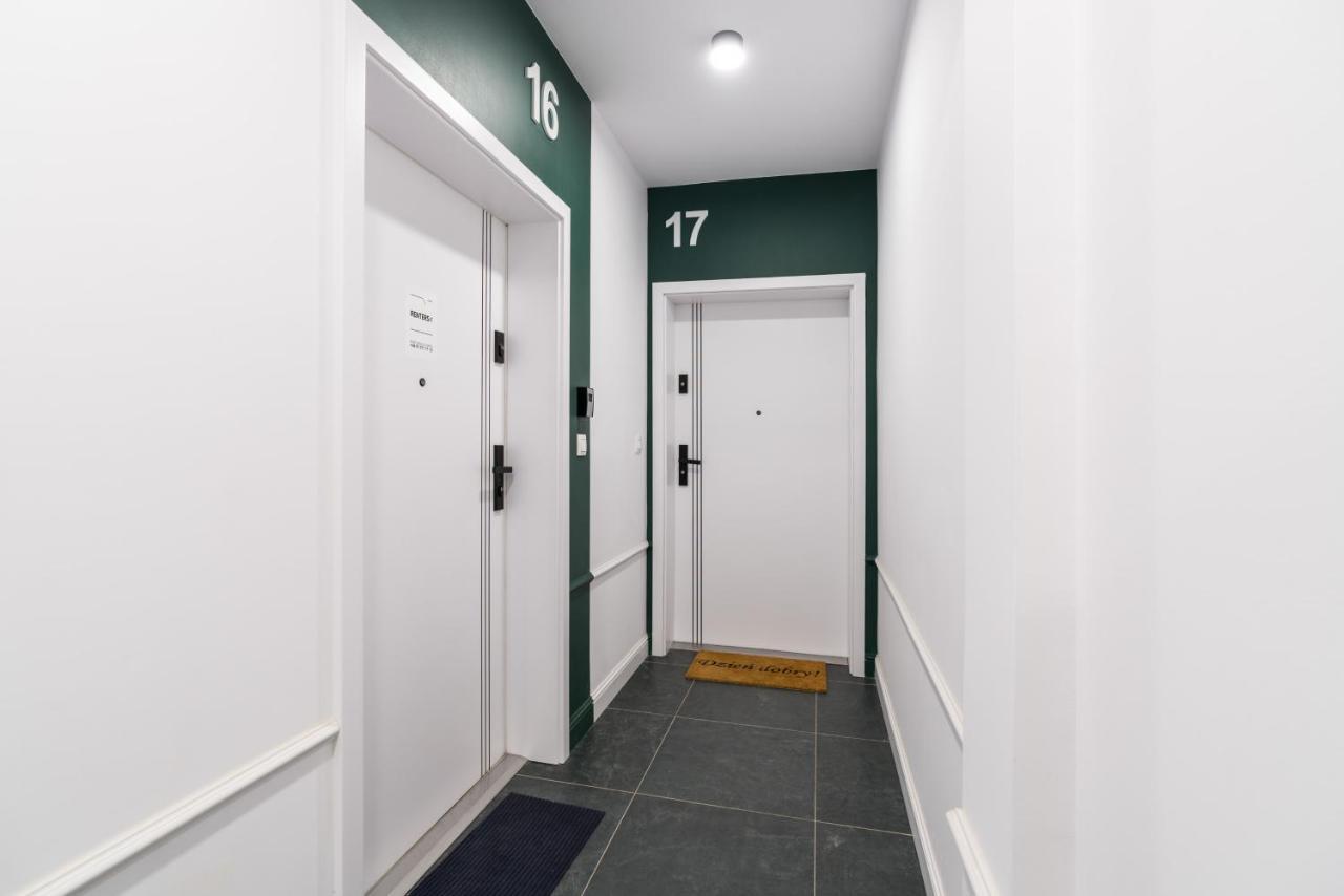 Modern Studio Apartments Poznan City Center By Noclegi Renters Exterior photo