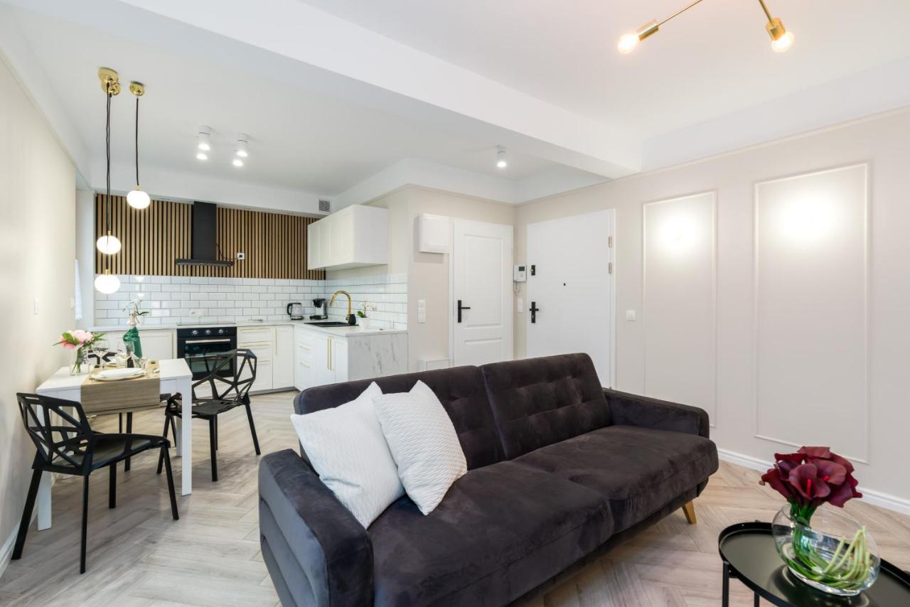 Modern Studio Apartments Poznan City Center By Noclegi Renters Exterior photo